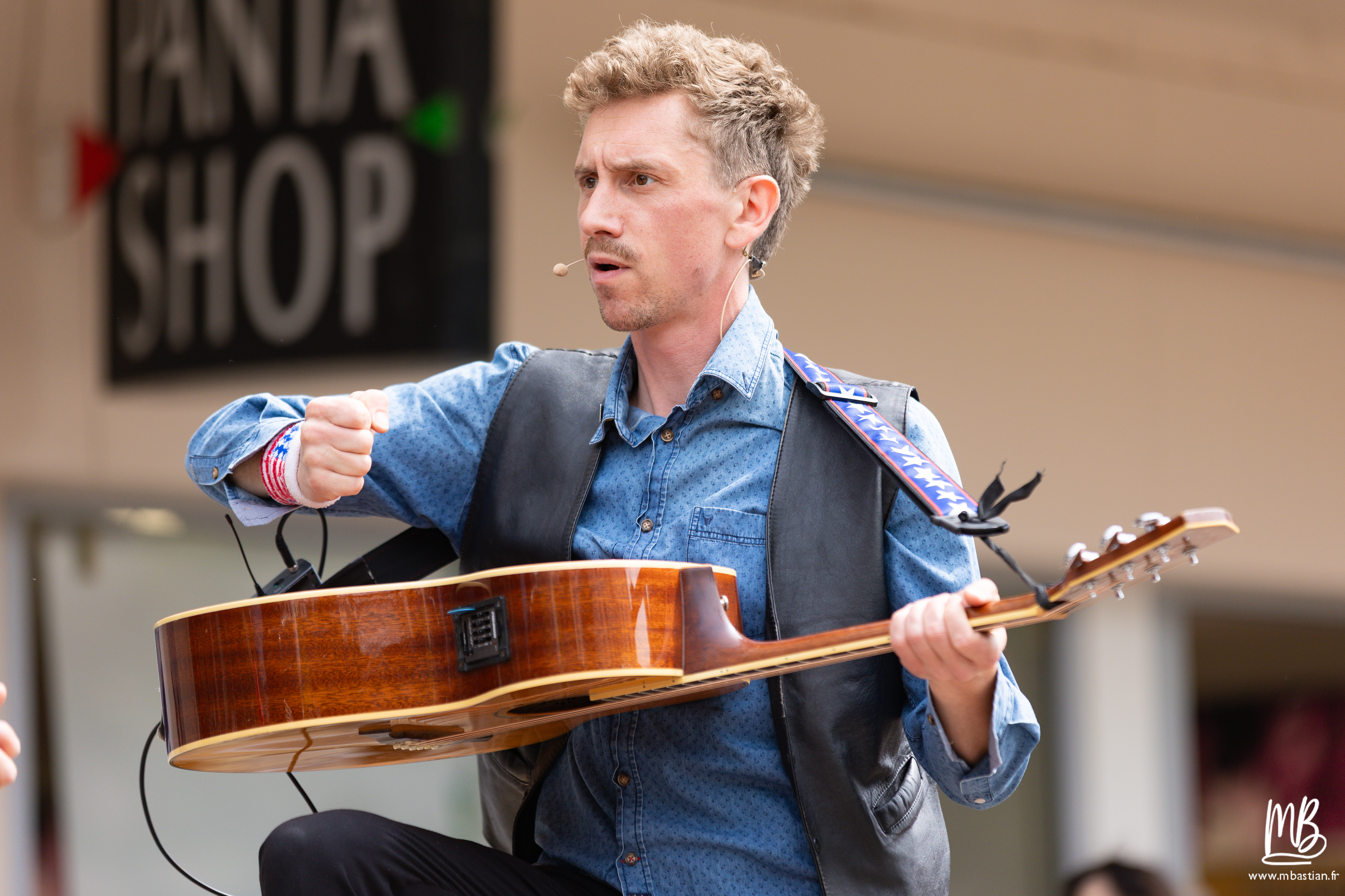 HDN2025 WALTER ET DENIS MB 14